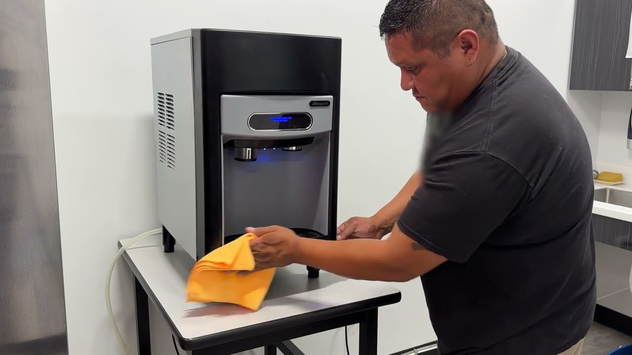 Cleaning a Follett Countertop Ice Machine Interior & Exterior
