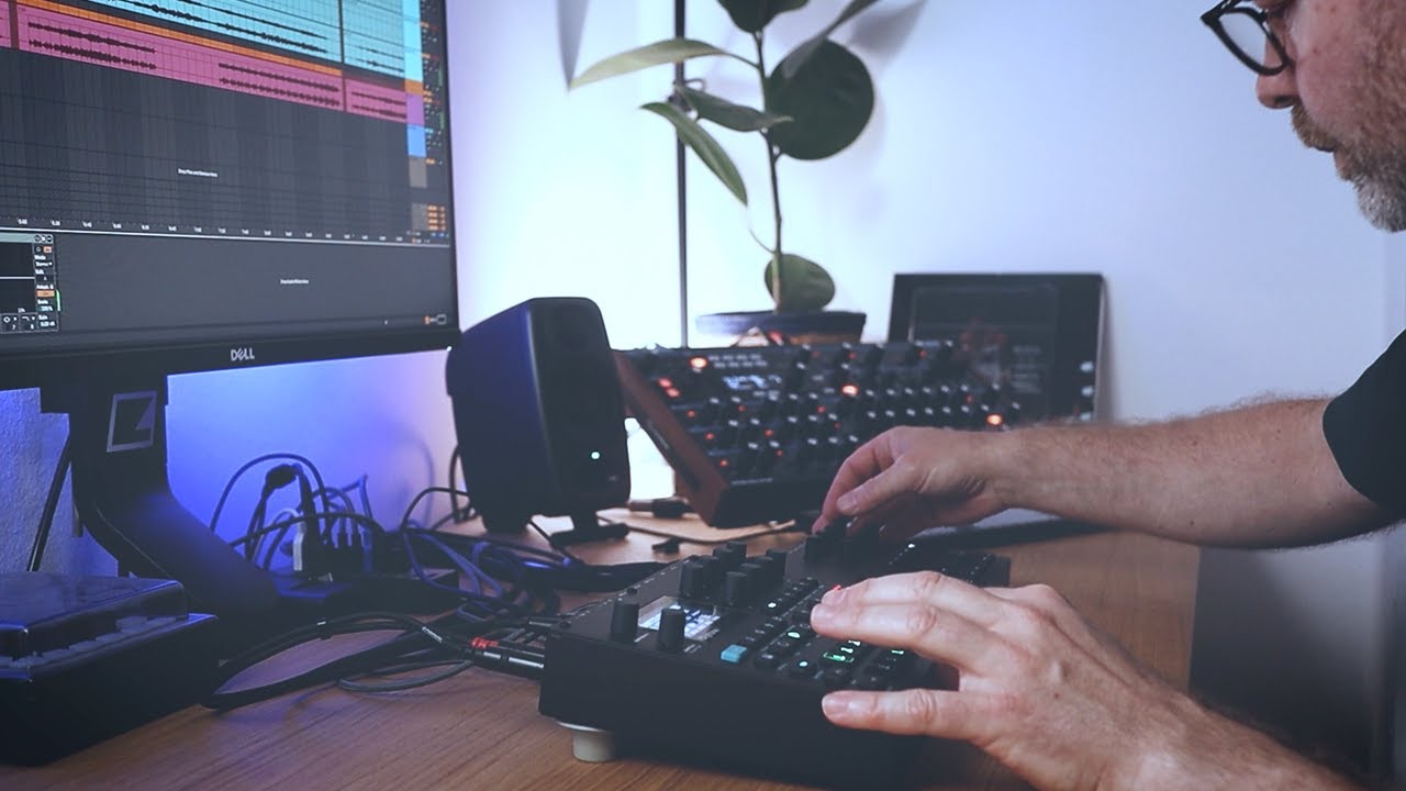Digitone II + Torso S4 - IDM Stereo field explorations