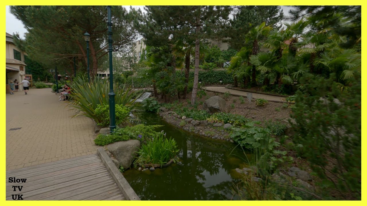 Elveden Centre Parcs Village Square from Breckland Apartments Walk (2021) 4K|60