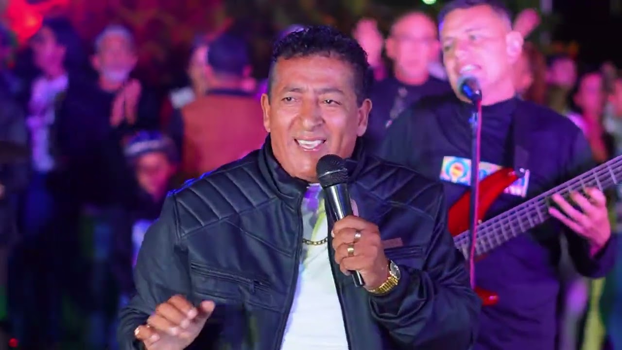 Cover Mix Bailable Tropical con El Súper Combo  Omega Show de Adonay Albarrán.