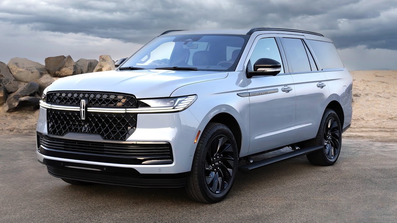 Новый полноразмерный трехрядный внедорожник класса люкс Lincoln Navigator 2025 года