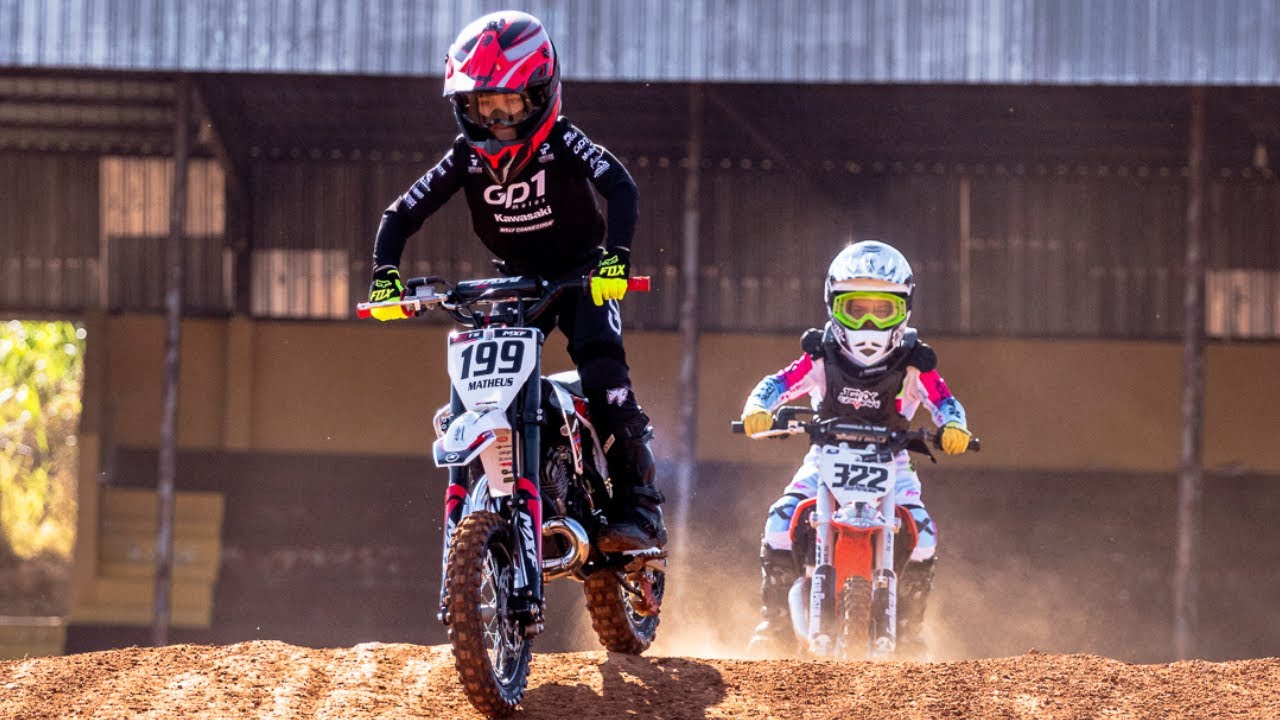 CHOREI DE EMOÇÃO COM ESSA CORRIDA DE MOTOCROSS