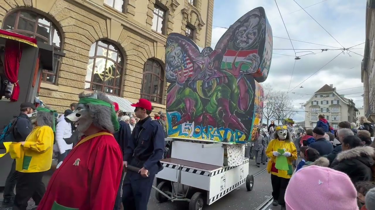 #MAGA Ein Funke zwischen Masken – Trump,die Flaggen an der Fasnacht Basel