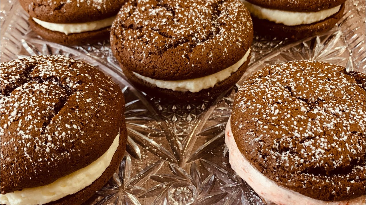 Whoopie Pies with Vanilla and Strawberry Marshmallow Cream