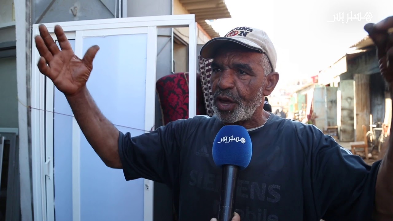 بعد وعودهم بتسليمهم محلات بسوق الصالحين.. تجار سوق الكلب بسلا مستاؤون من رجوعهم للعشوائية