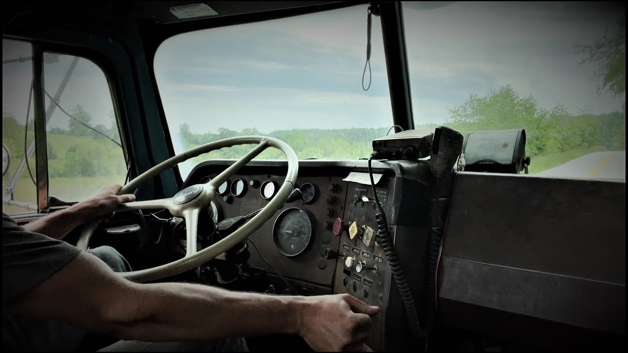 Shifting 8LL transmission Autocar 290 Cummins
