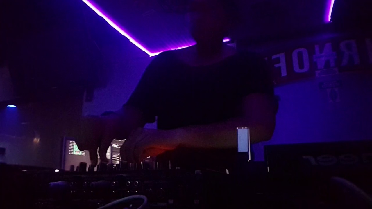 Fil-Fizz // Grinsekatze Resi Night 09.06.2017
