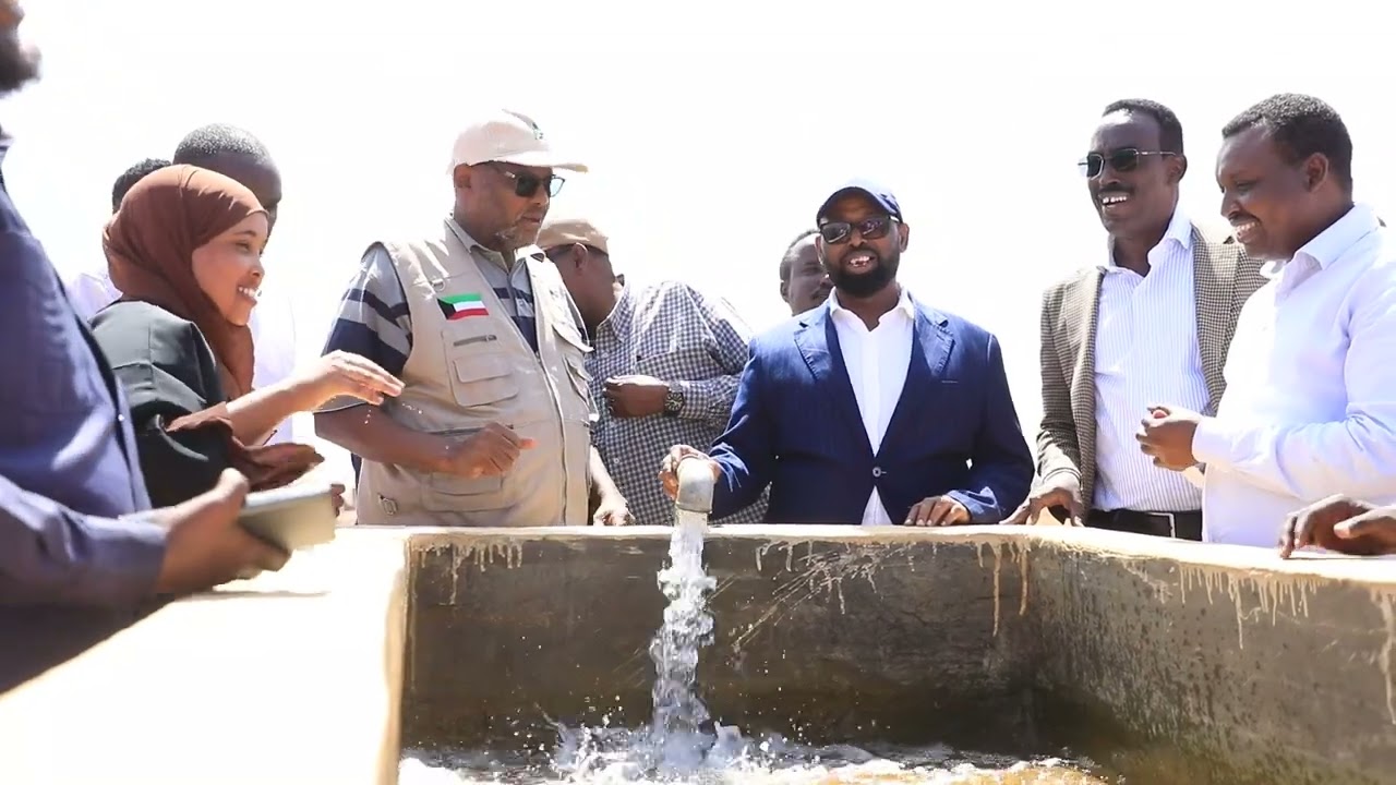 Masuuliyiin heer federaal ah oo xarigga ka jaray ceel-biyood laga hirgaliyay deegaanka Inamed.