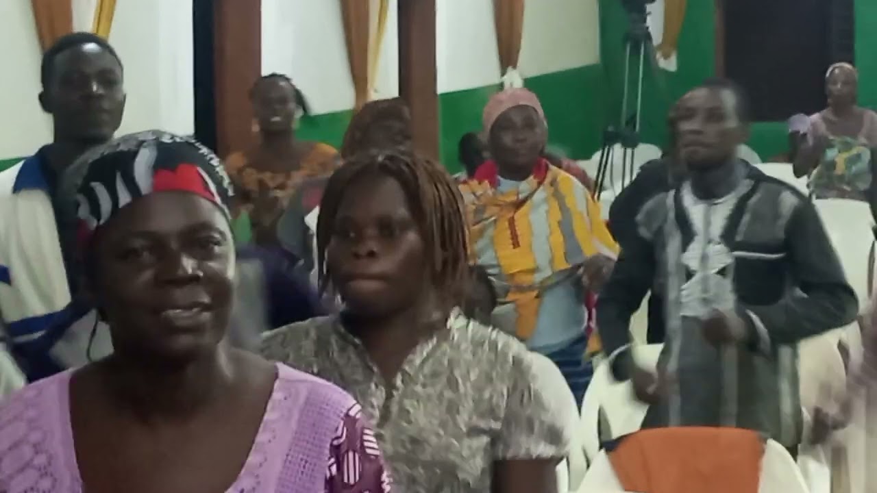 (WEND LA YOALSDA) louange à la gloire de dieu. à l'église Temple de Christ 💗👬🎤🎤