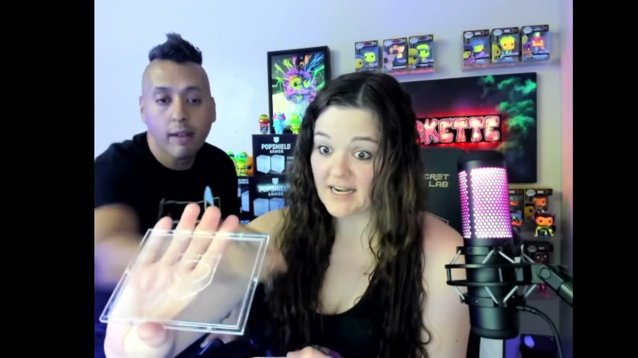 Funko Protective Box Review - 7bucksapop versus Funko Hard Stacks