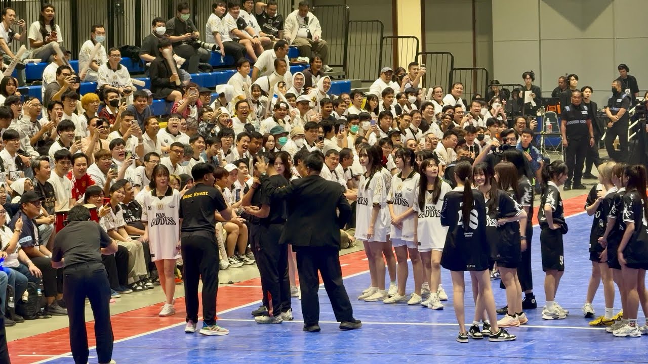 สมาชิก BNK48 และ CGM48 แข่งขันกีฬาวิ่งผลัด ในงาน BNK48 & CGM48 Sports Day 2026 [WAR OF GODDESS]