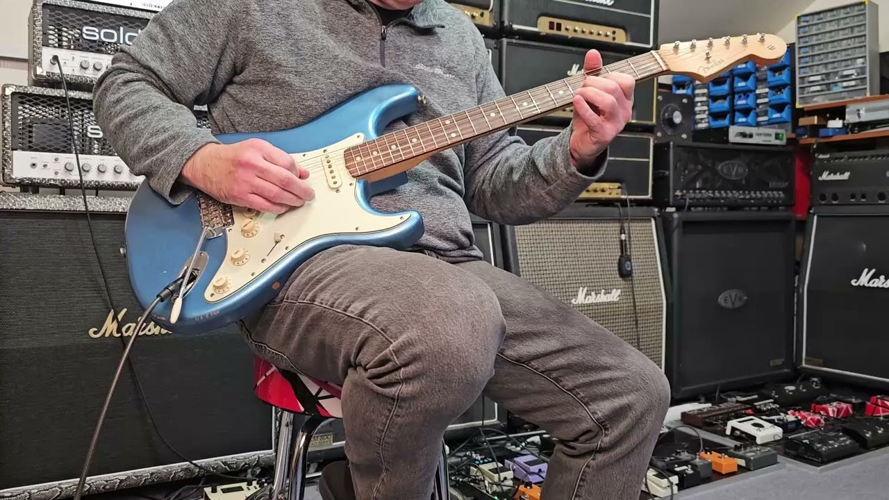 Fender Vintera Stratocaster Demo