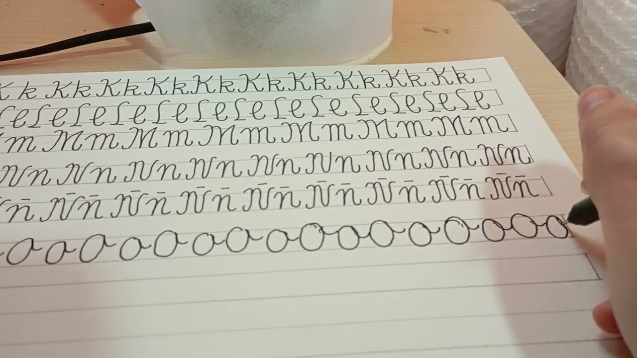 Dia 2.Haciendo caligrafía.