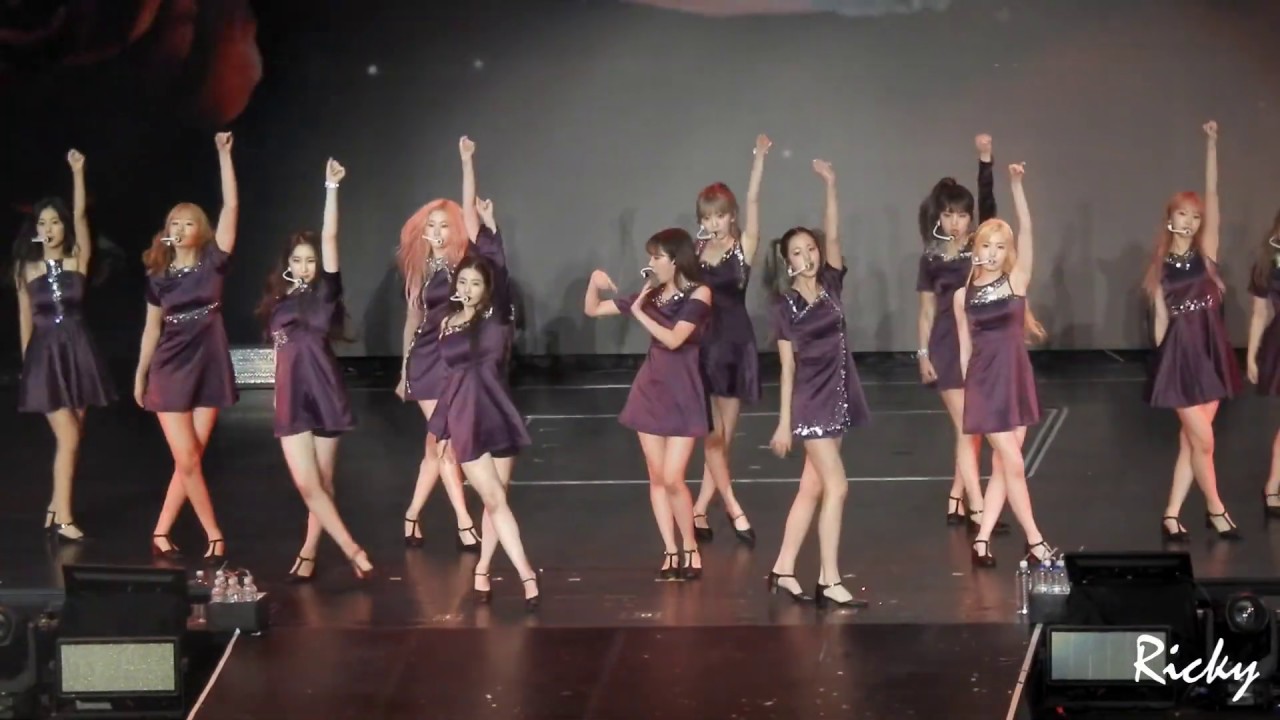 190629 IZONE[EYES ON ME] in TAIPEI - La Vie En Rose+Rumor