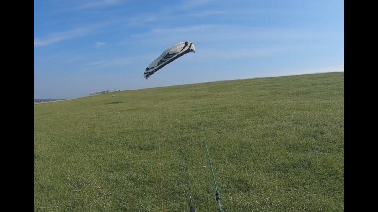 Start mit Flysurfer Speed 4 Lotus 10m bei 10-13kn