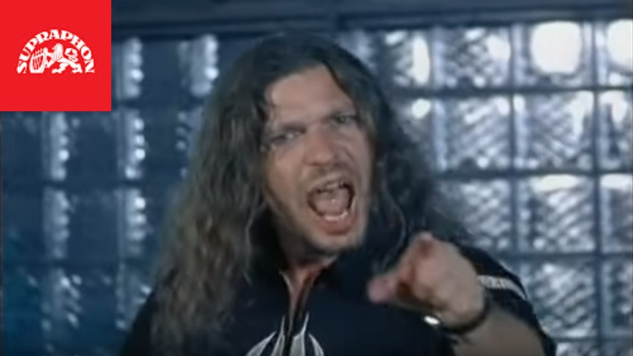 Arakain & Petr Kolář - Prázdnej kout (oficiální video)
