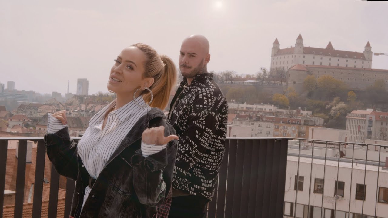Dominika Mirgov&aacute; feat. Majself - &Uacute;SMEV  (prod. John Waves)
