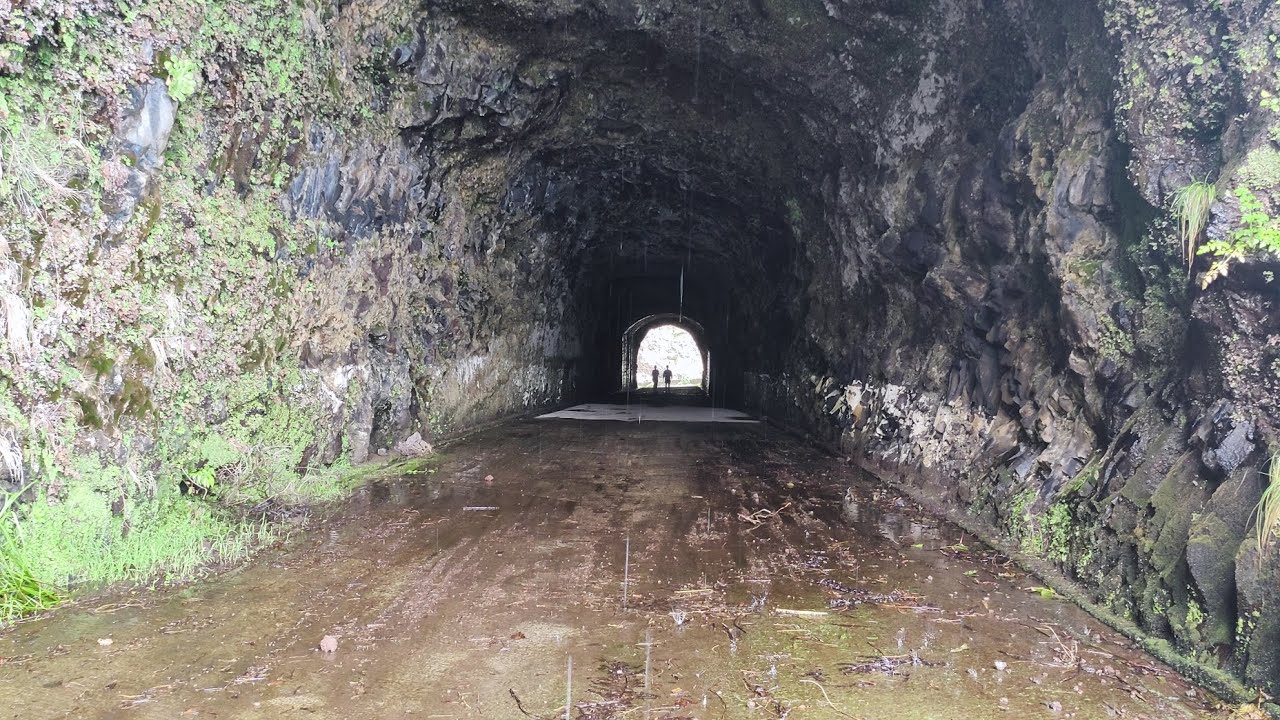 Água d'Alto waterfall