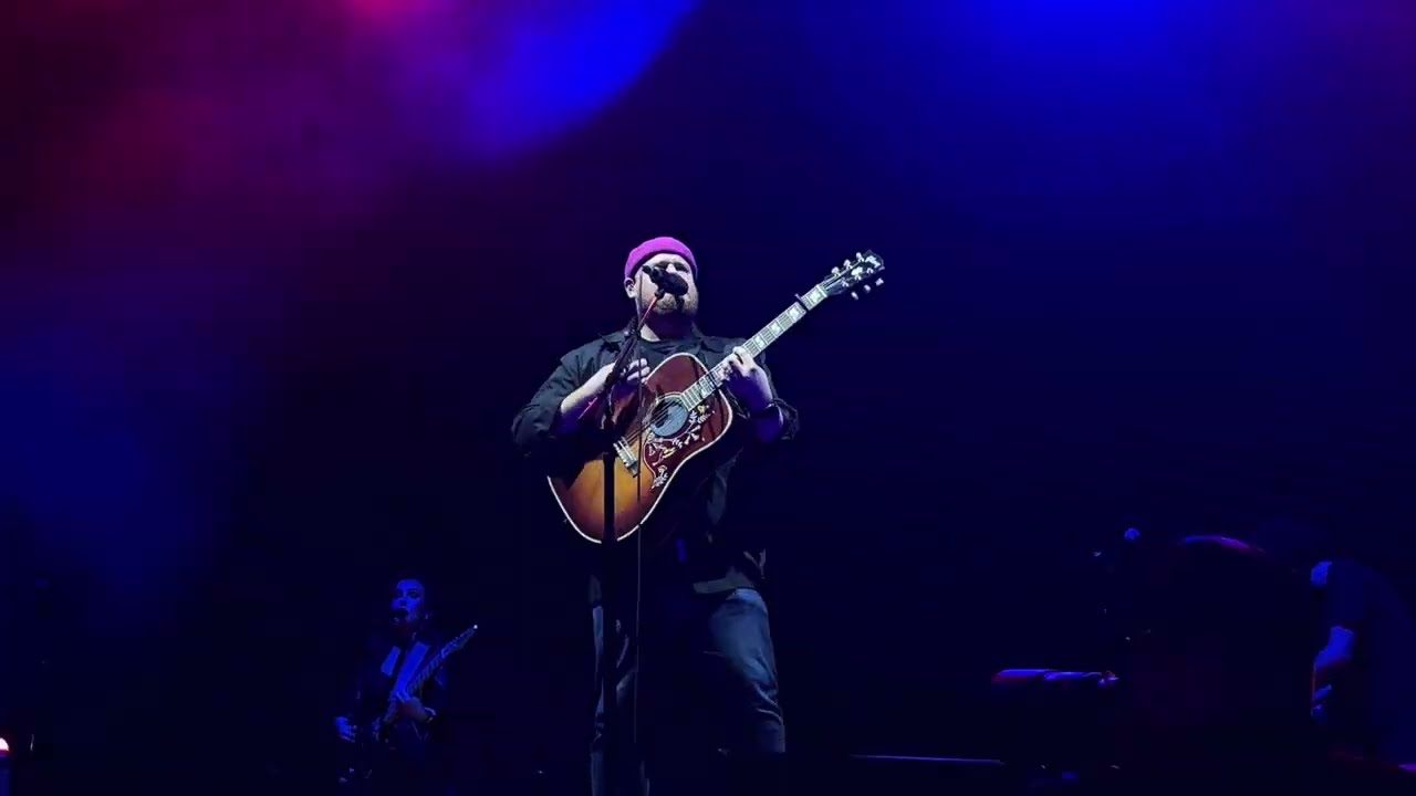 01 20241209 Tom Walker Not Giving In at The Script Satellites World Tour in Berlin