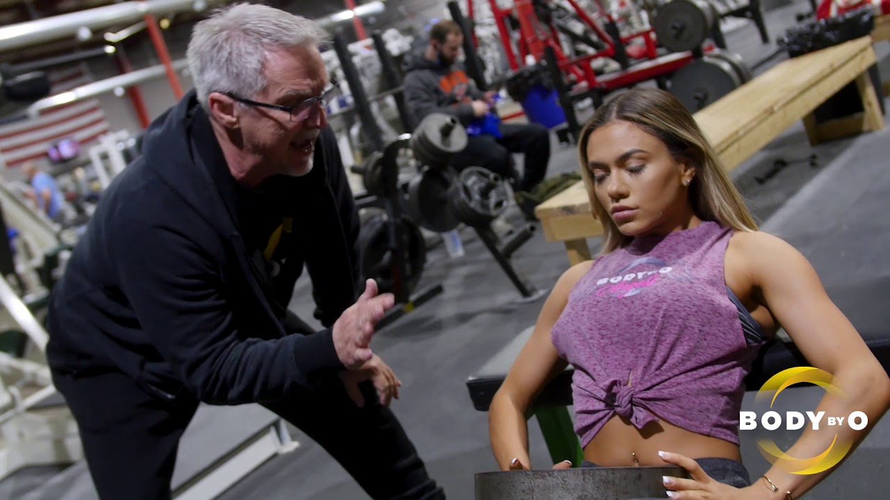 Coach Kim Oddo Builds Glutes with Banded Plate Hip Thrusts