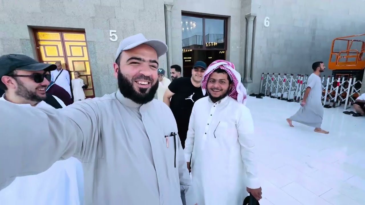 زرت الجامعة الإسلامية وتجولت بين كلياتها الشرعية والعلمية وبين وحدات الطلاب السكنية