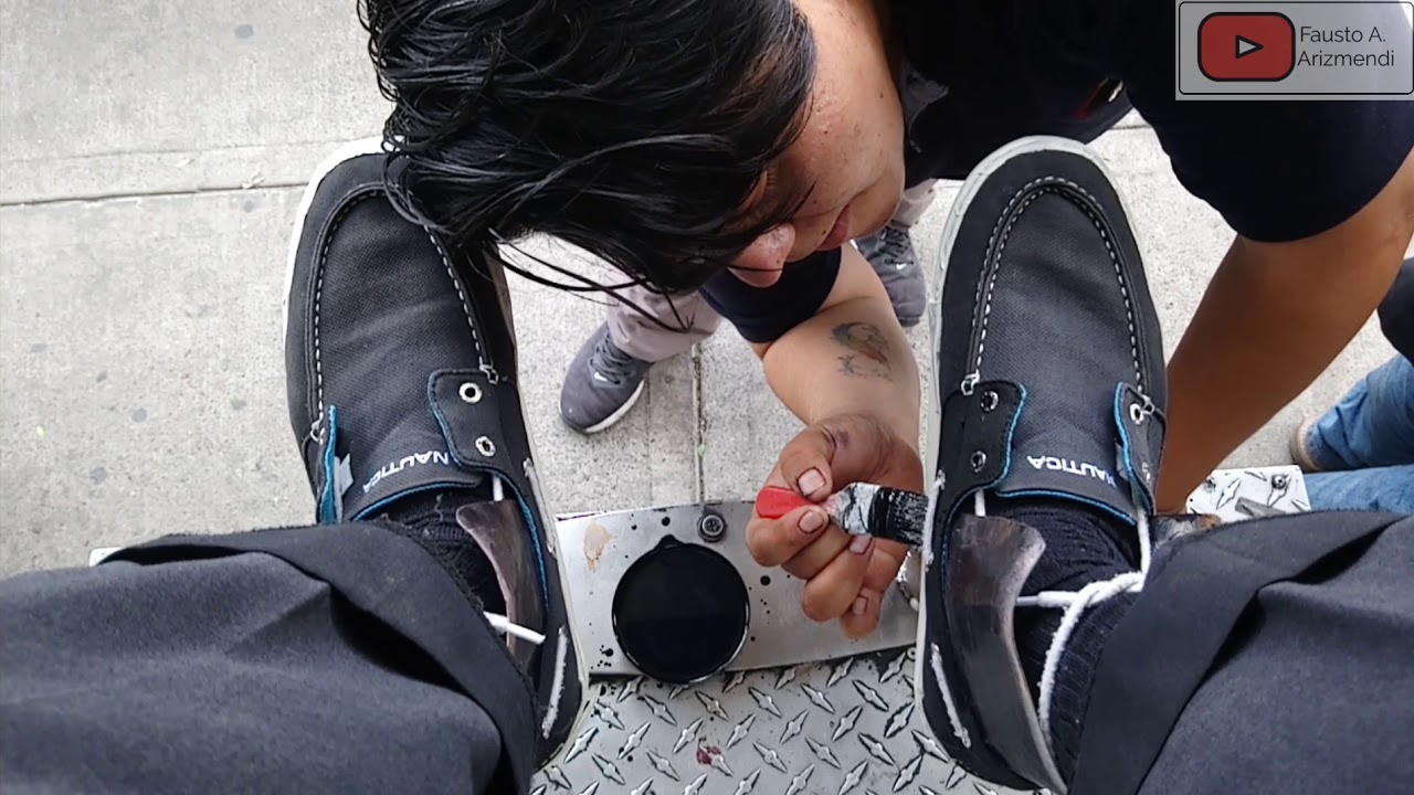 S3E2 Premium shoe shine on tennis shoes #mexico  #mx #ASMR #shoeshine #faustoarizmendi