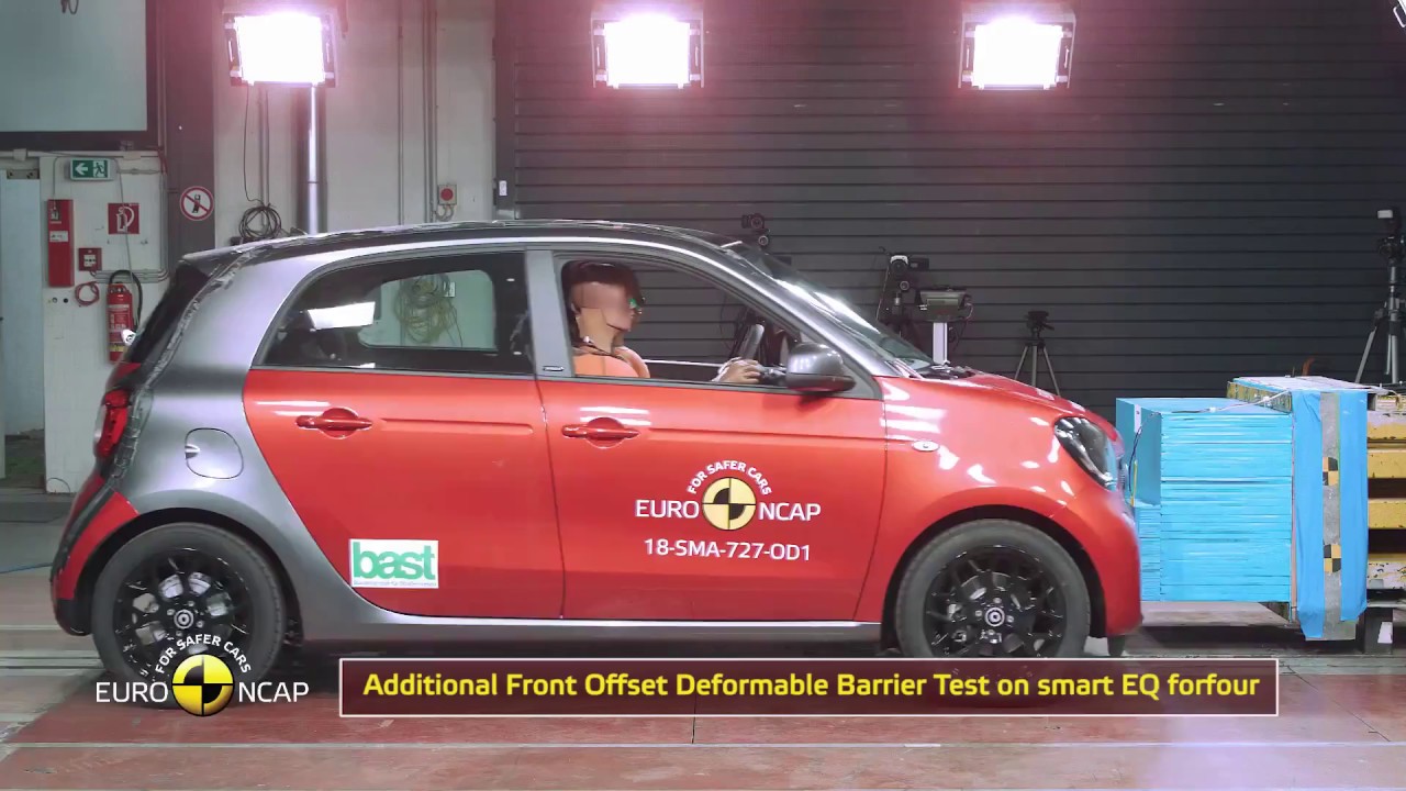 Smart EQ Forfour 2018 Crash Test