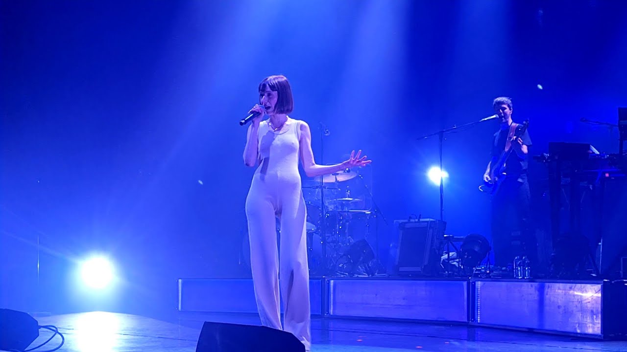 Marie-Flore - Mon coeur y va bien, live, Olympia, Paris, France, 6th April 2023