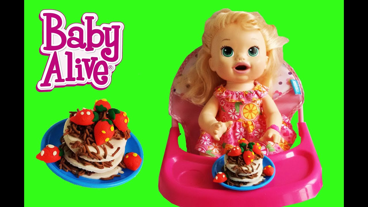 BABY ALIVE SNAKIN SARA EAT BLACK FOREST CAKE PLAY DOH WITH DIFFERENT COLORS