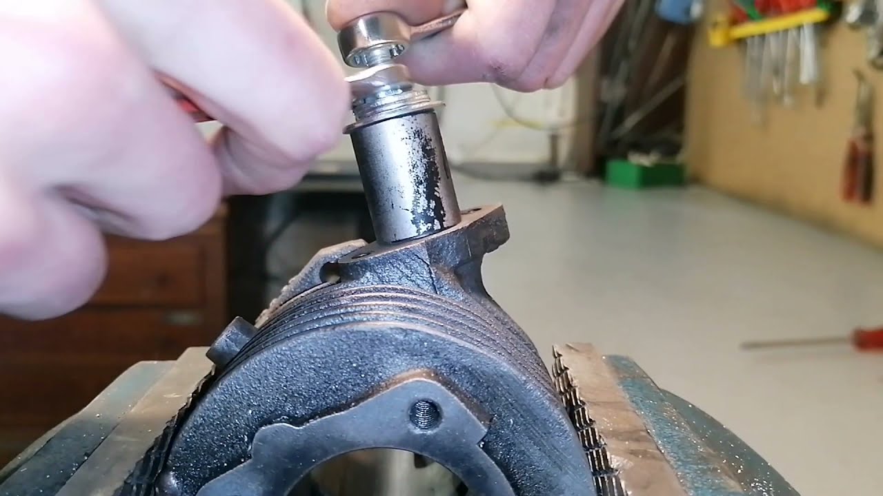 Einen Sachs 503 Zylinder frisieren Teil 1 Plombe ziehen