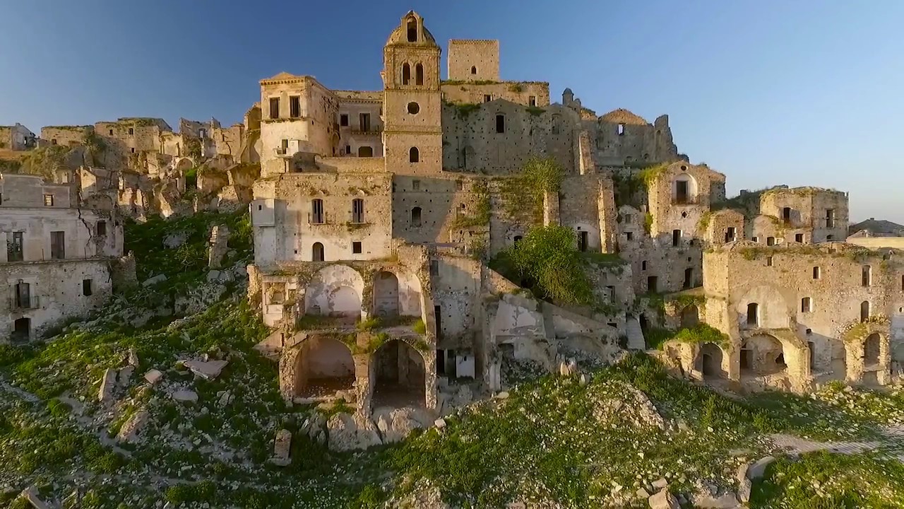 Craco - ghost city we włoskiej Bazylikacie