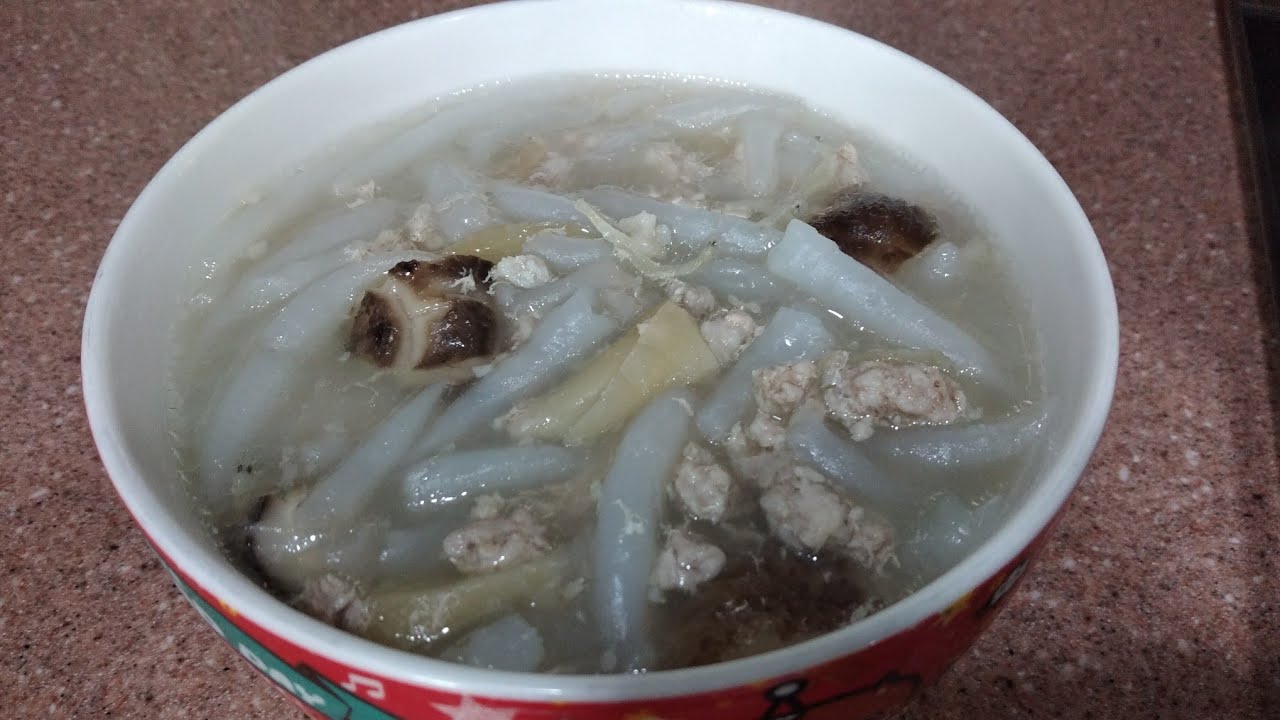 Silver needle noodles soup with preserved turnip | Simple chinese noodles soup | VGemini vlog