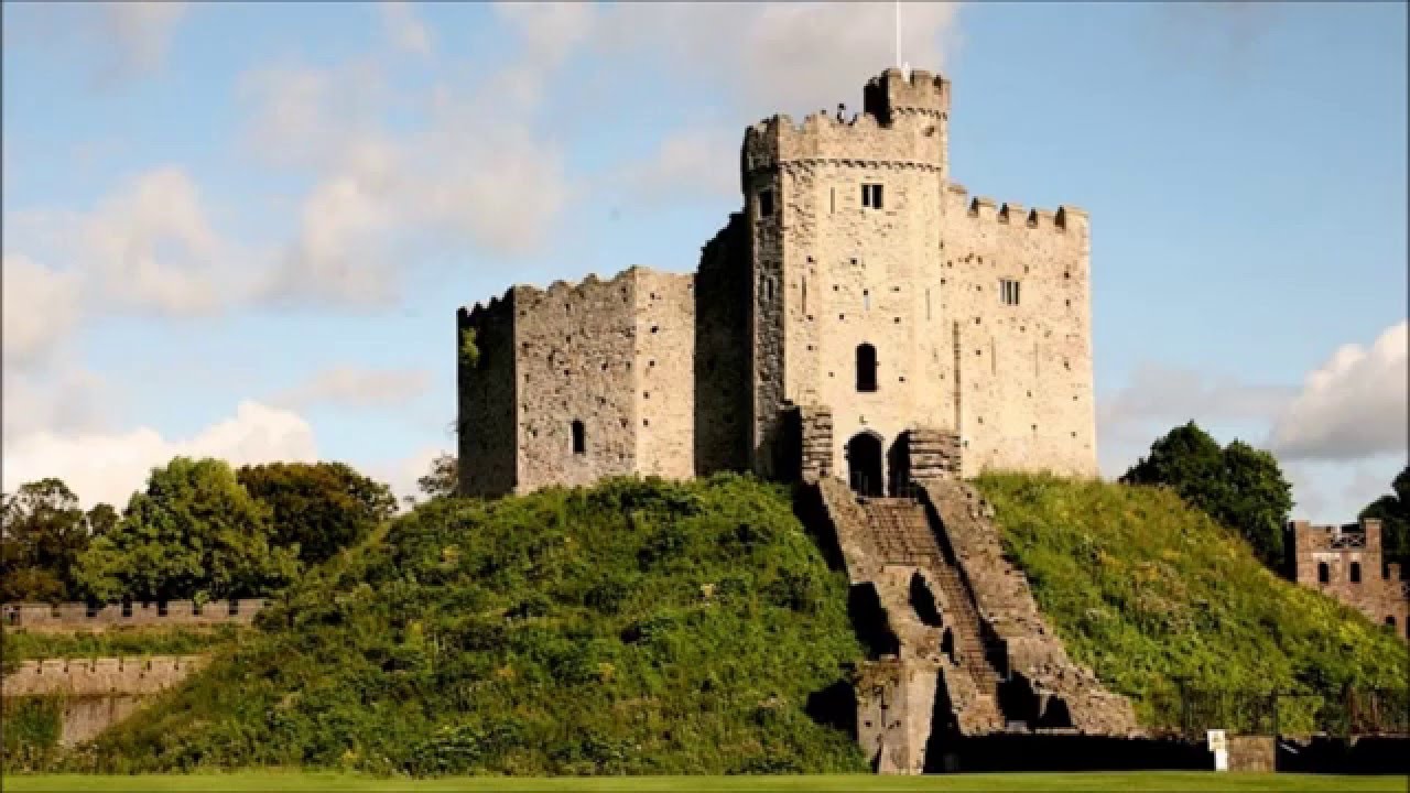 March - Castell Caerdydd - T J Powell