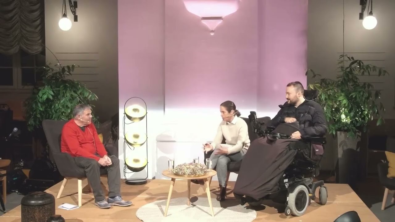 Hoffnungswoche, Podium 2 mit Clarisse von Wunschheim, Samuel Kunz, Moderation Ruedi Josuran
