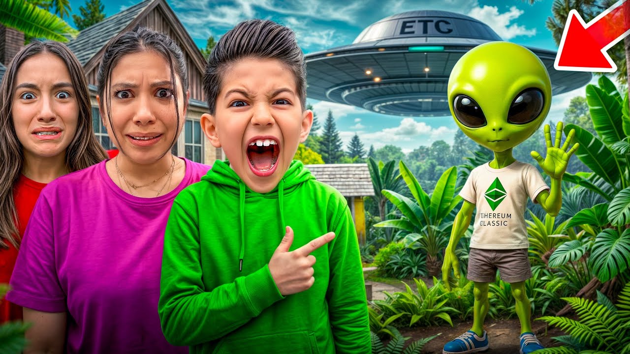 AN ALIEN CAME TO OUR HOUSE LAST NIGHT!!! A TERRIFYING NIGHT.