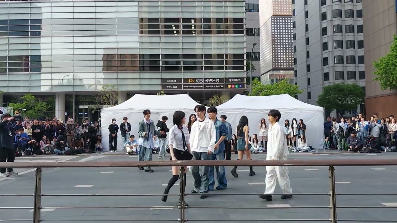 아트비트 ARTBEAT 청계천 버스킹 직캠 250511 16