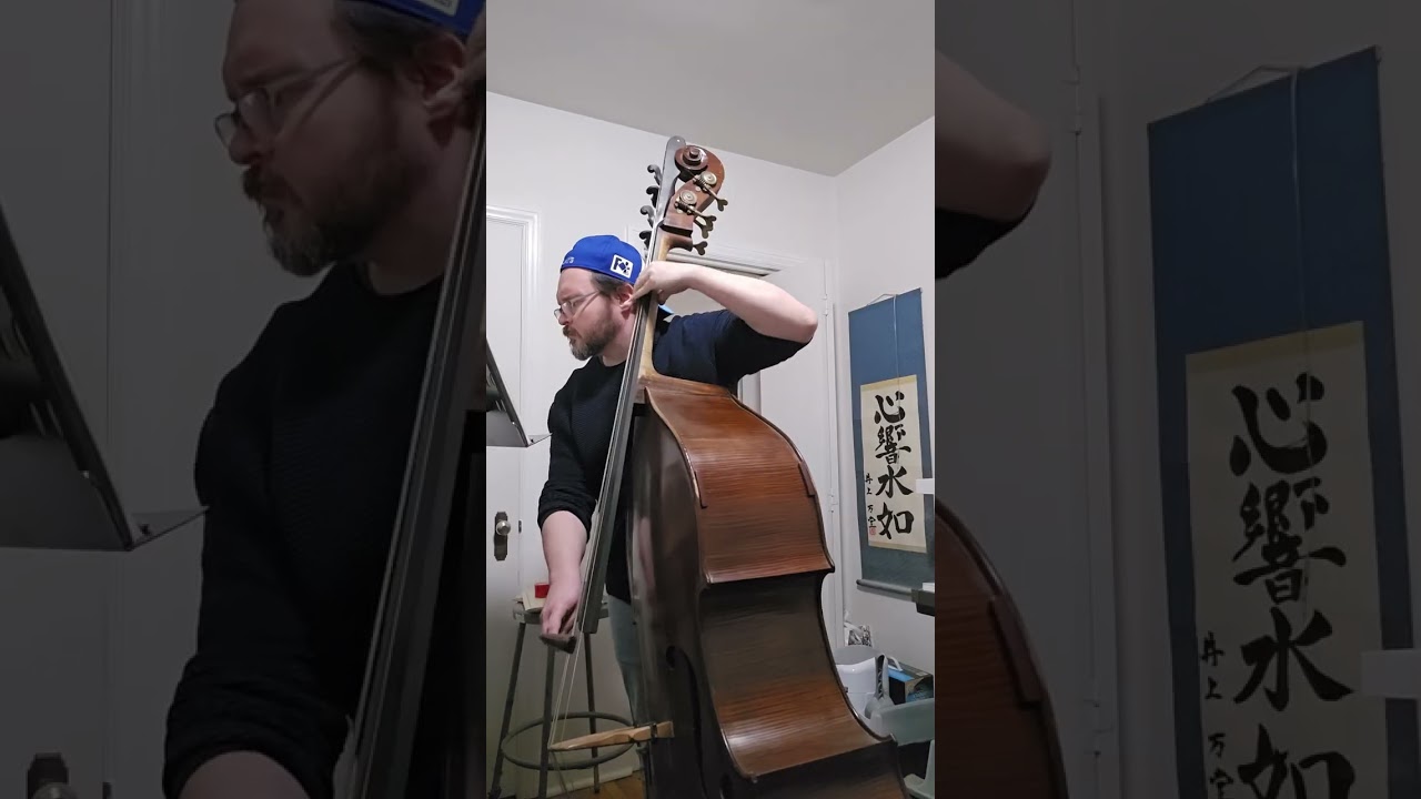 Franz Simandl: 30 Studies for the Double Bass: Etude No. 25