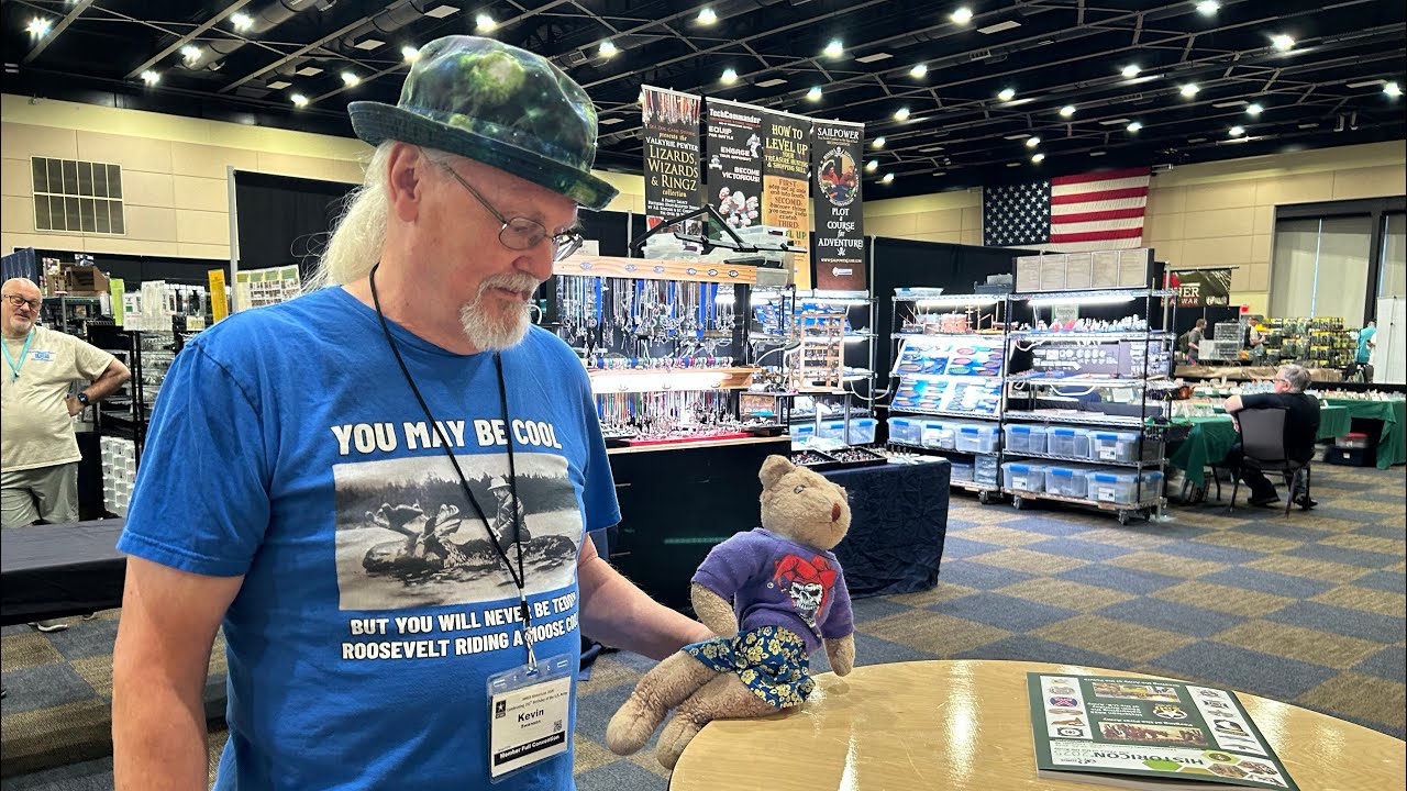 Historicon dealer hall 2025 interviews of vendors and walk around 