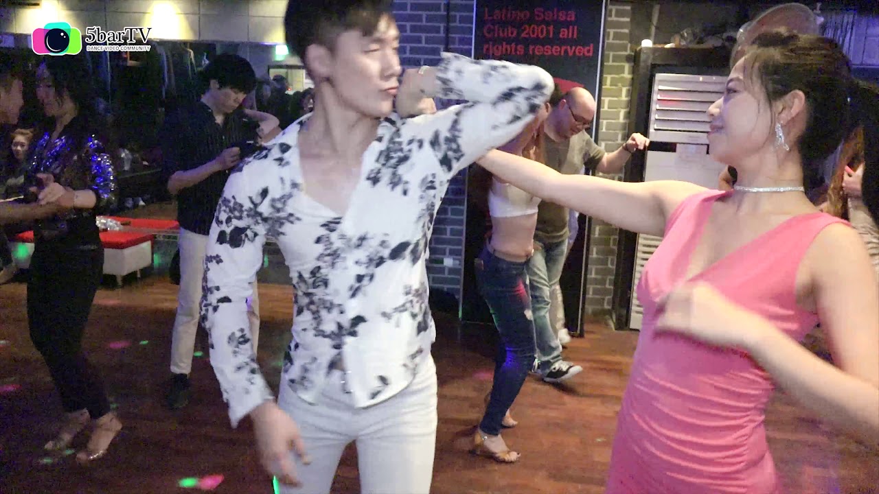 뽀대용수 y 쏜주  Bachata social dancing  @ Bellza Autumn Party & 제주벤투스 연합파티 부산살사,부산바차타