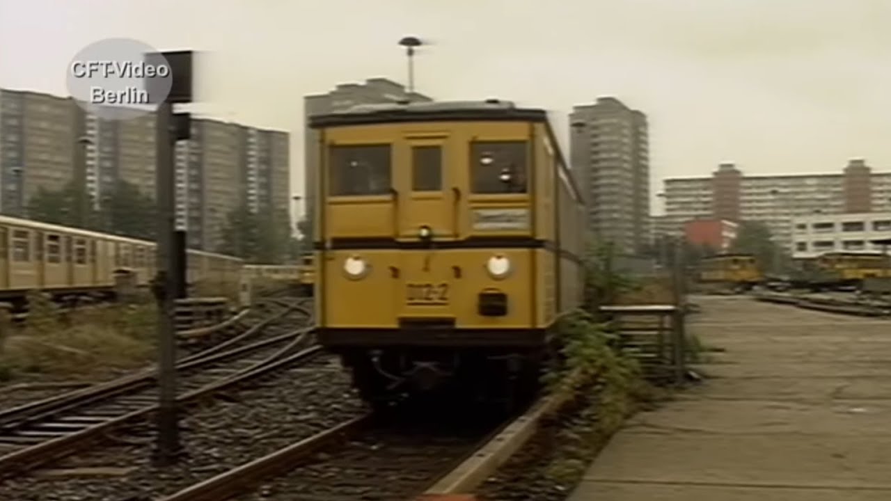Vor 34 Jahren- U-Bahn in Ost Berlin