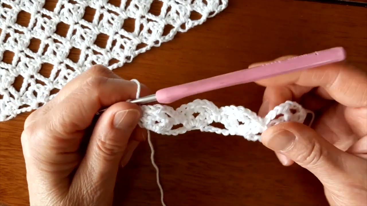 Tr&egrave;s simple et beau  Un point au crochet