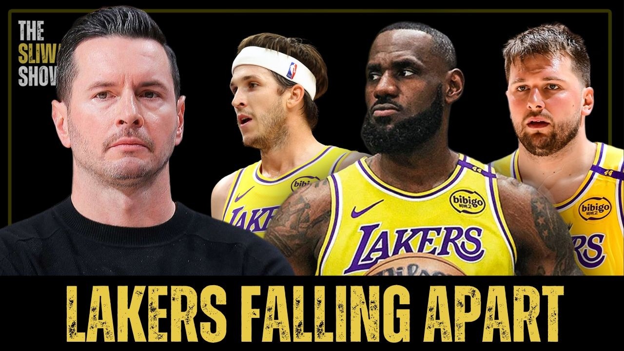 Whole Lakers Team Looks Lost