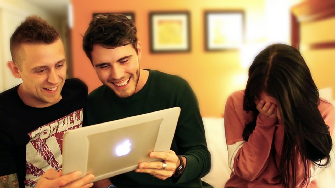 GUESS THE YOUTUBER | Roman & Britt