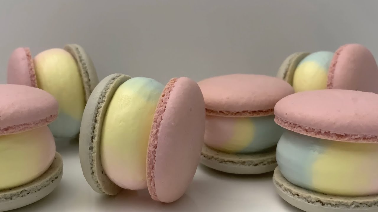 베스킨라빈스 이상한 나라의 솜사탕 마카롱(Cotton candy macaron)