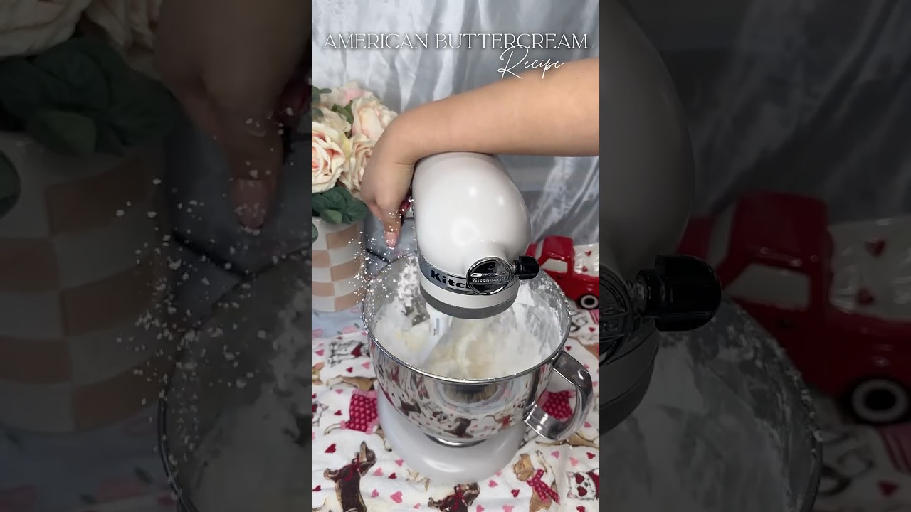 I HATE American Buttercream💌 #frosting #buttercreamrecipe #baking #recipe #americanbuttercream
