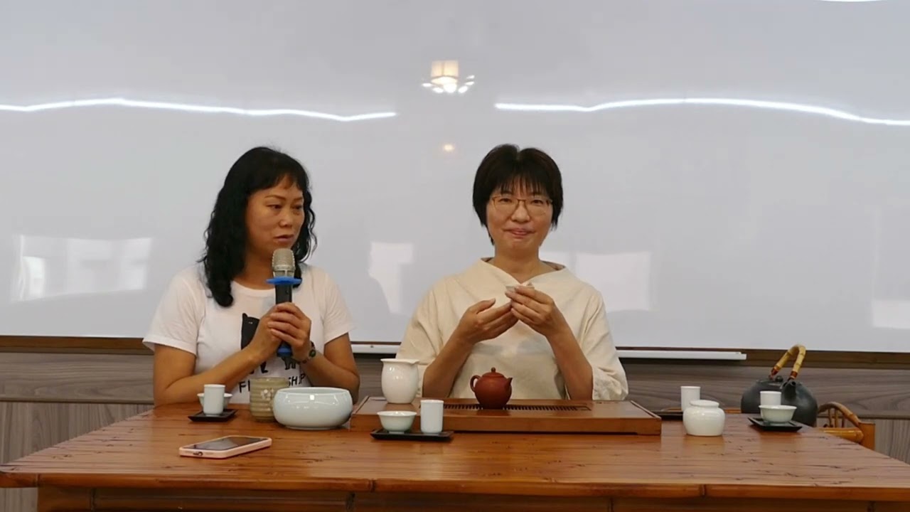 鹿谷鄉凍頂烏龍茶雙杯泡法示範流程