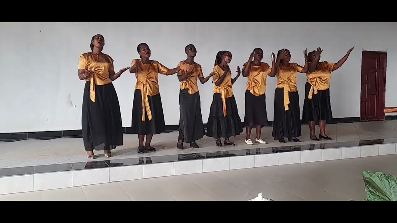 Worship song with lusango Christian fellowship 