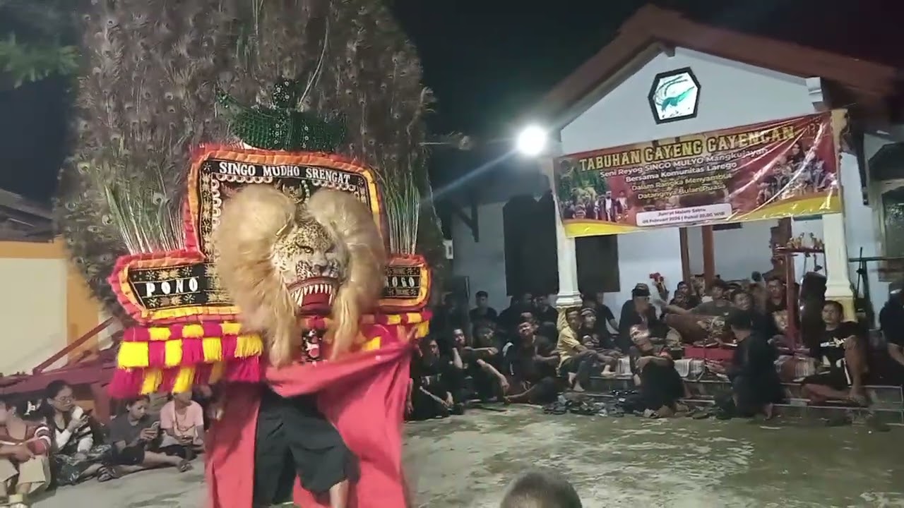 PENAMPILAN SENI REOG SINGO MULYO