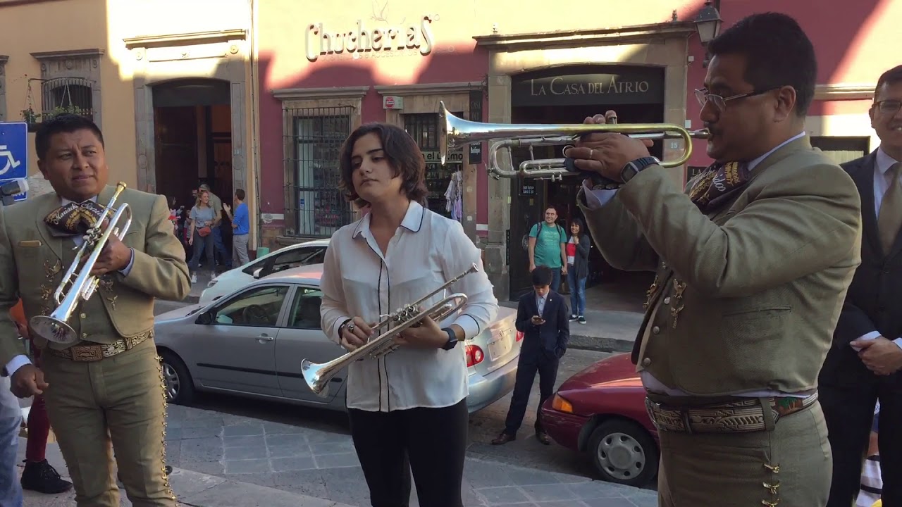 Mariachi Sonidos de Querétaro.