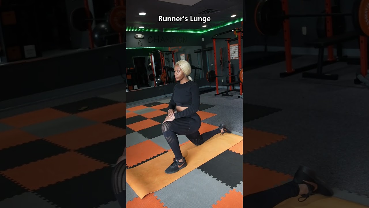 How To Do Runners Lunge Stretch #fitness #runners #lunge #mobility